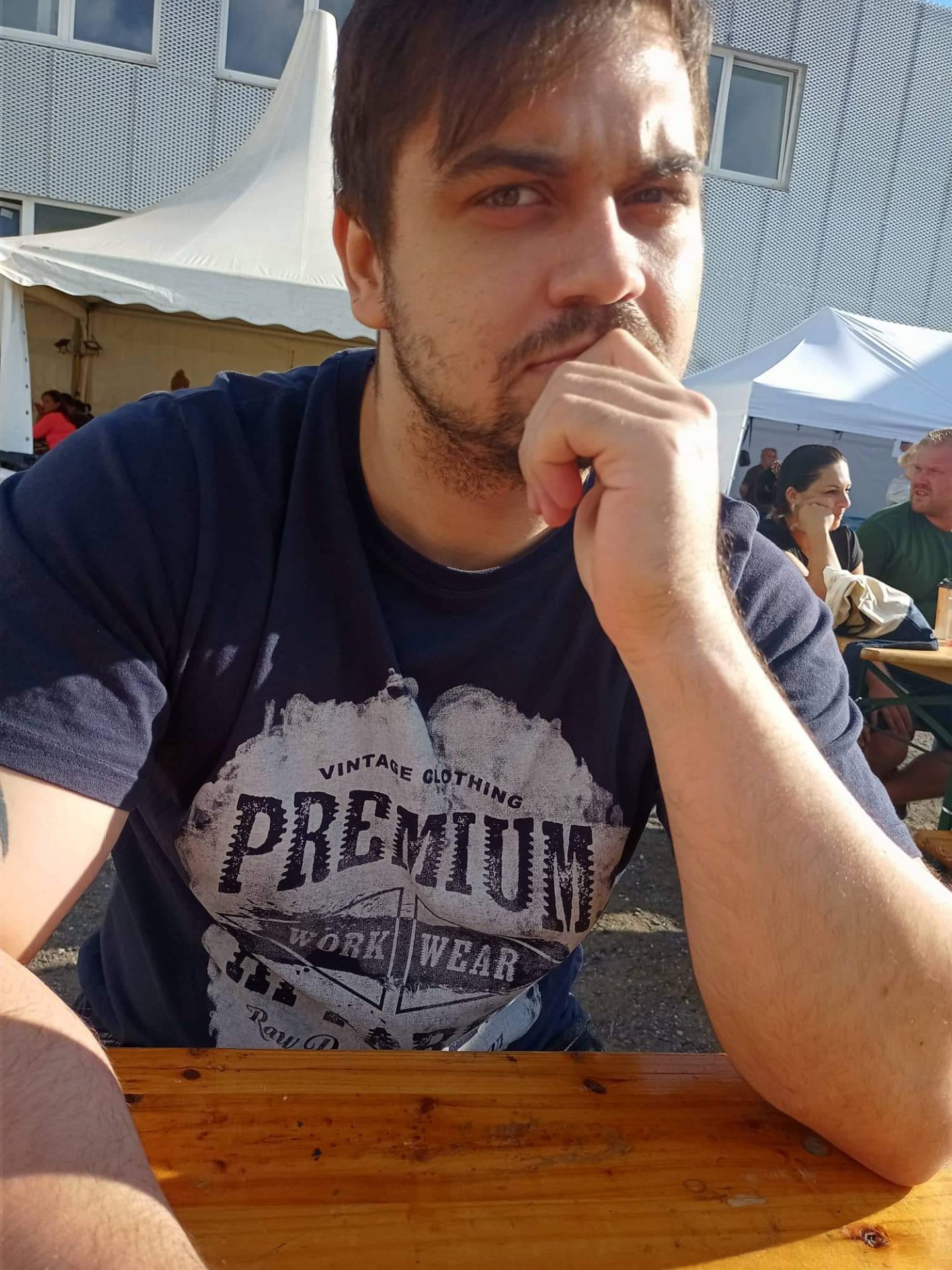 Foto 1