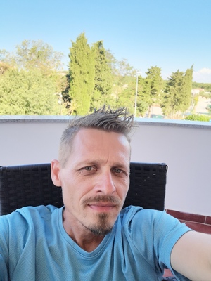 Seznámení s Poldy306