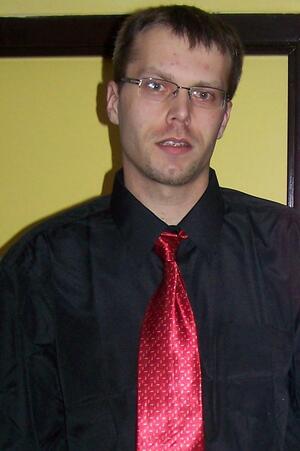 Seznámení s DeeDee780213