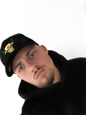 Seznámení s Lukas713