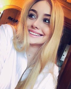 Seznámení s viktoria95