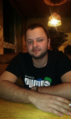Seznámení s Derkian