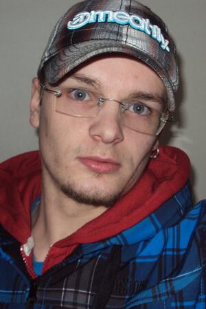 Seznámení s Lukin005
