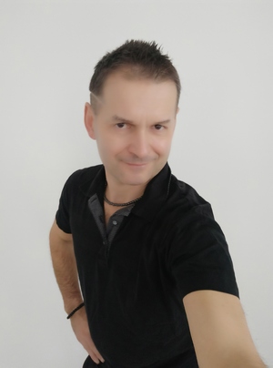 Seznámení s miki212121