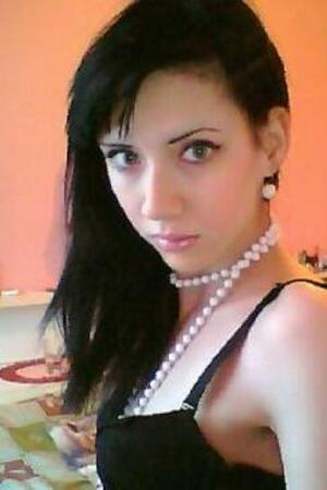 Seznámení s Nikollinka