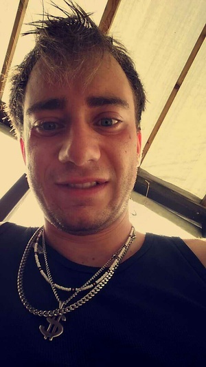 Seznámení s Tony09