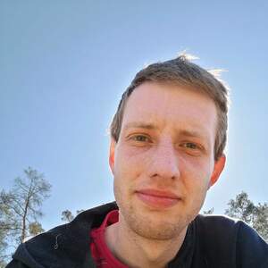 Seznámení s LukasMach