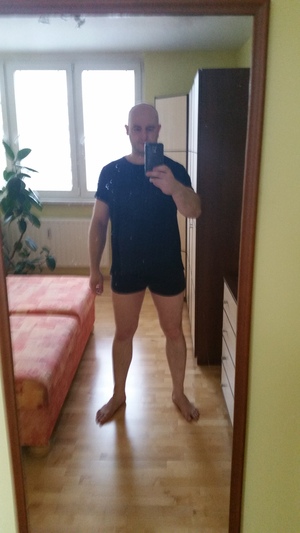 Seznámení s tooomiiik