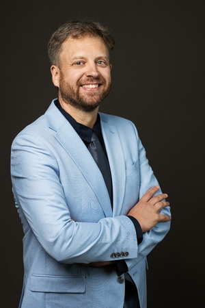 hlava_22