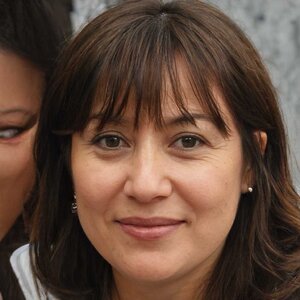 adela320
