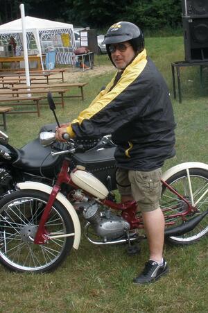 Seznámení s mopedsh